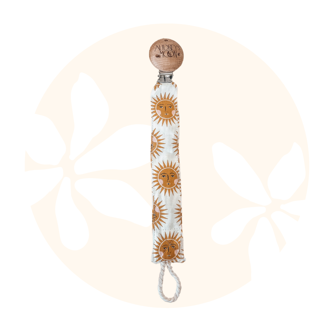 Load image into Gallery viewer, Audrey&amp;#39;s Moon - Cotton Dummy Clip (Le Soleil)
