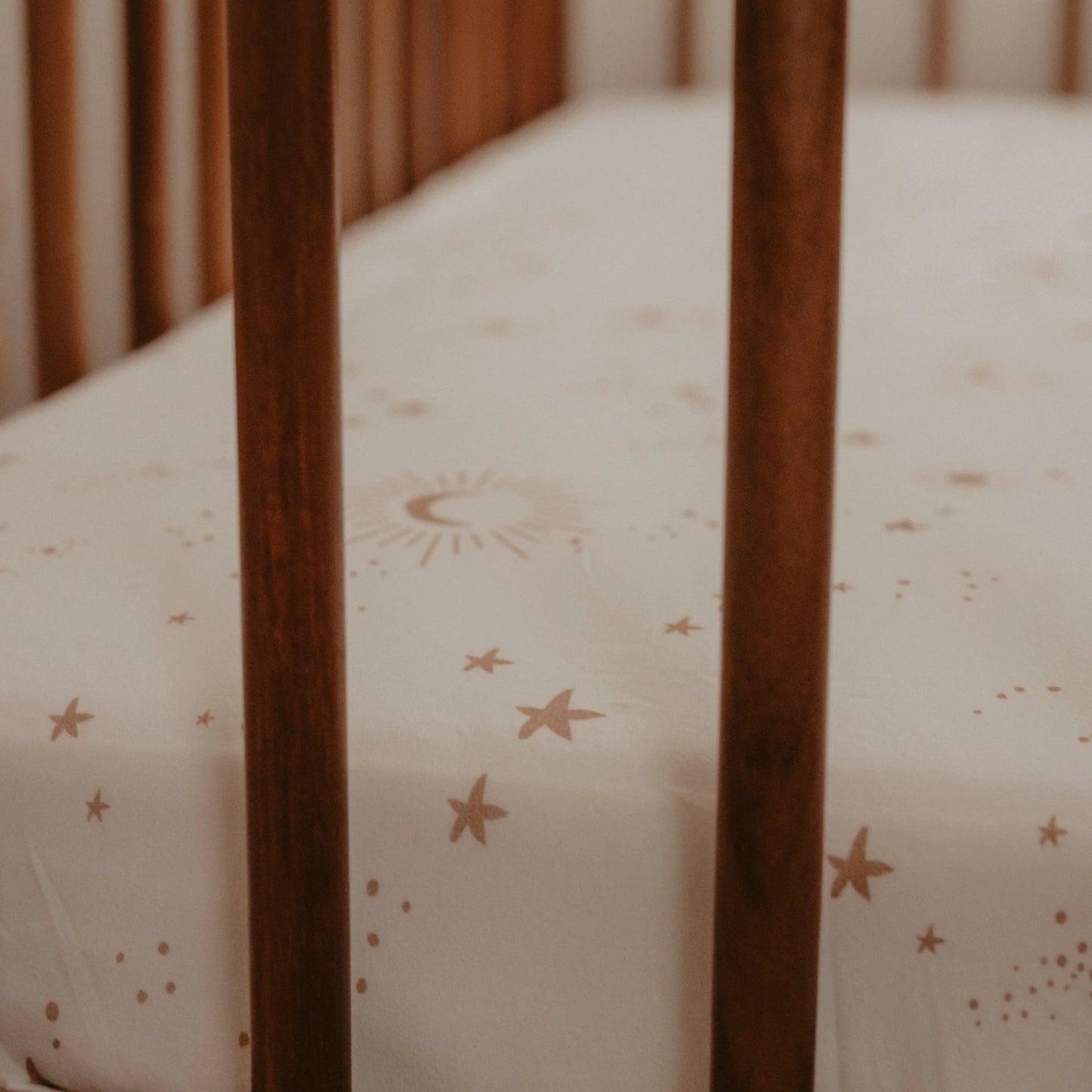 Load image into Gallery viewer, Fox &amp;amp; Fallow - Organic Fitted Cot Sheet (Constellation)
