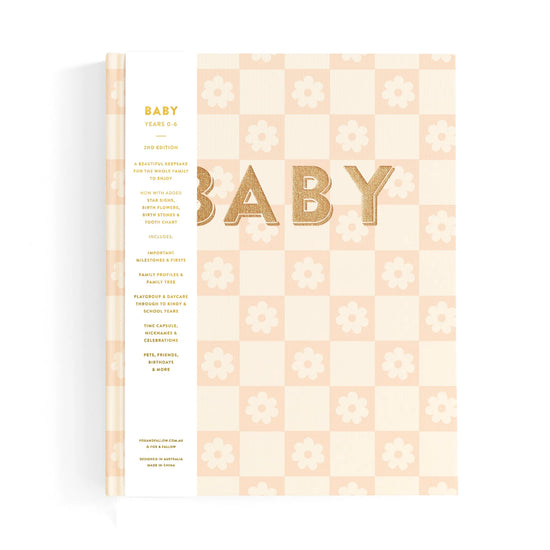 Fox & Fallow - Baby Book Boxed (Daisy Grid)
