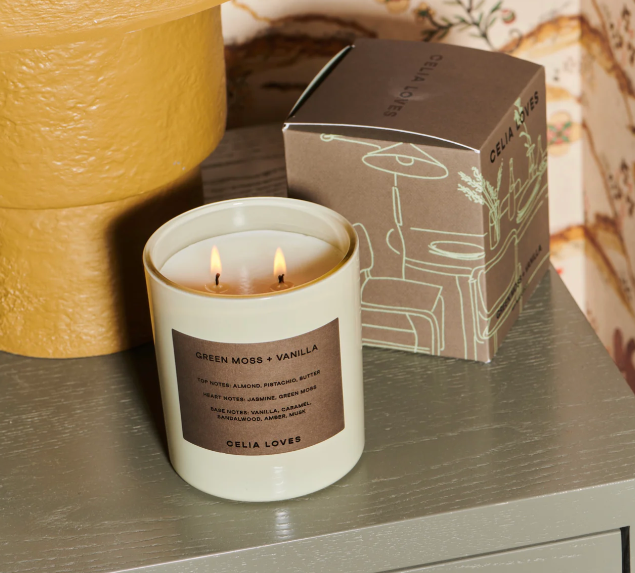 Celia Loves - Soiree 80hr Soy Candle (Green Moss + Vanilla)