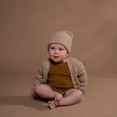 Load image into Gallery viewer, Grown Chunky Beanie - Ecru
