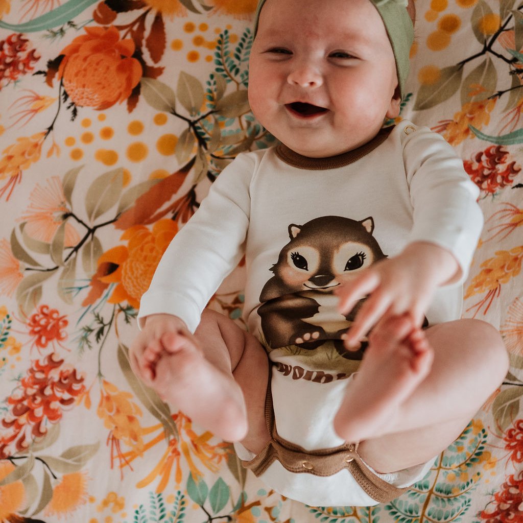 Load image into Gallery viewer, Banabae Organic Cotton Onesie - Wombat
