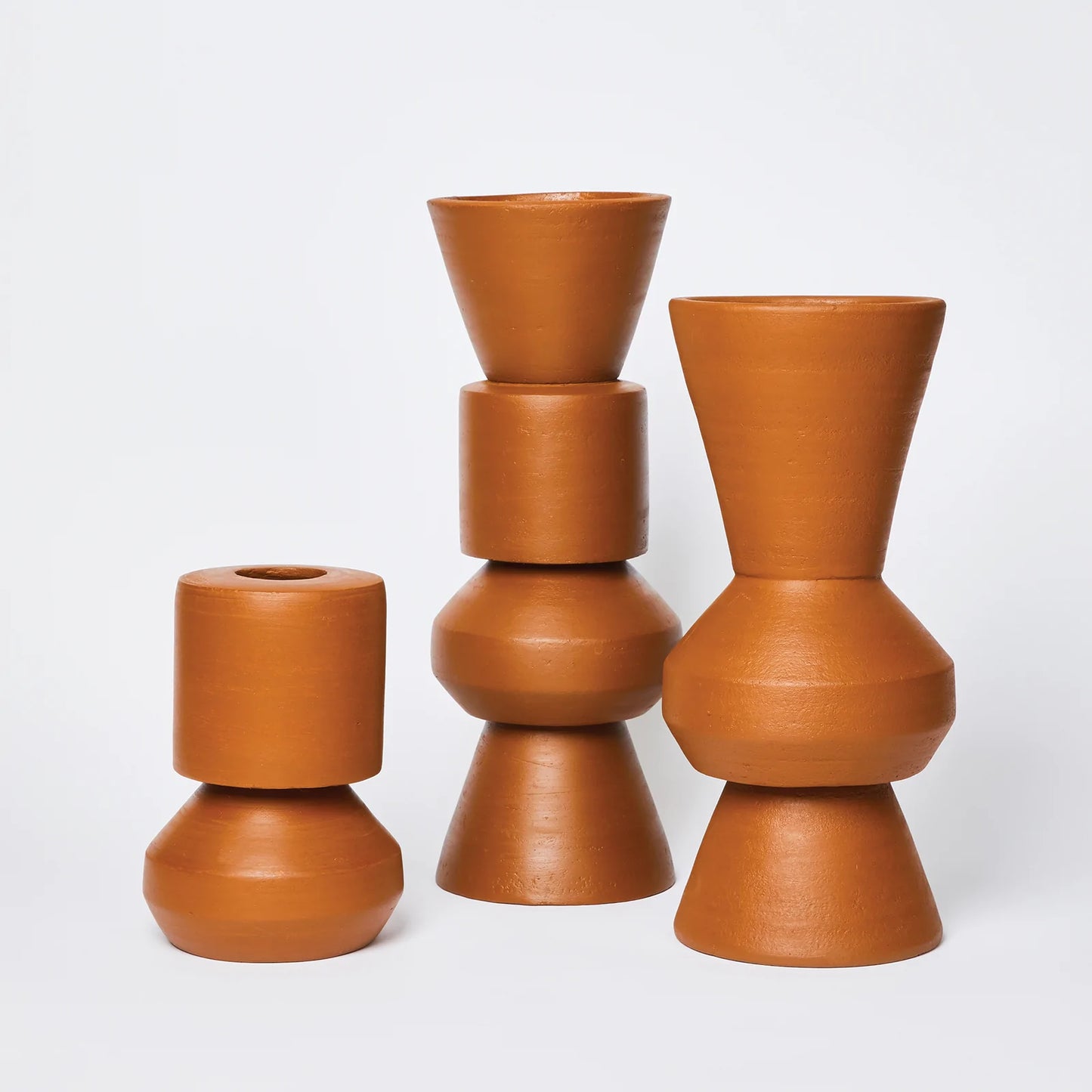 Bonnie & Neil - Terracotta 4 Vase (40cm)
