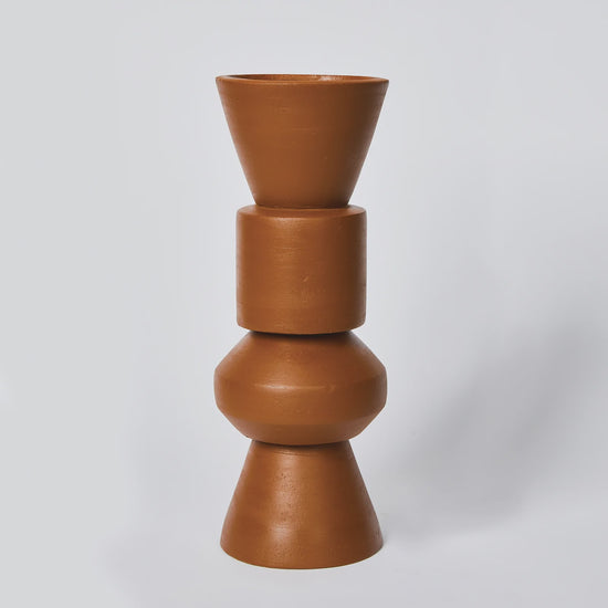 Bonnie & Neil - Terracotta 4 Vase (40cm)